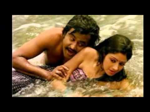 Sridevi Hot Scene From An Old Movie Hot Cleavage Video Sridevi Hot Scene From An Old Movie Hot Cleavage Video