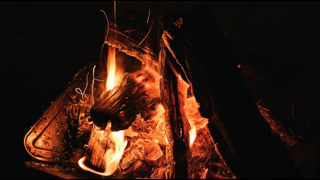 焚き火を美しく撮る方法 印象的な焚き火の撮り方 静止画編 動画編 キャンプを美しく撮るテクニック Japan Xanh