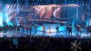 Jennifer Lopez - Homenaje a Celia Cruz En Premios AMAs