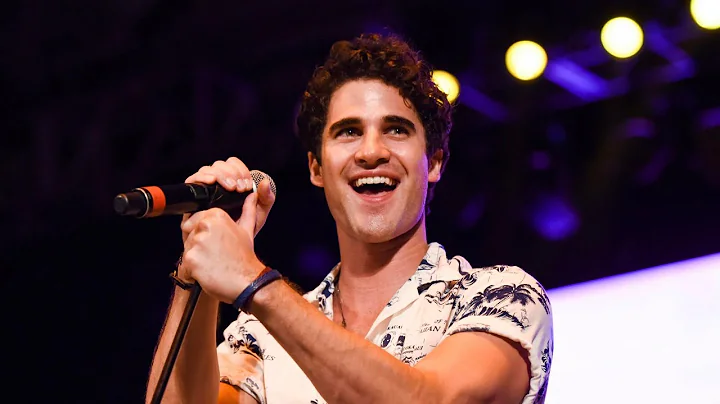 Darren Criss being gorgeous and talented