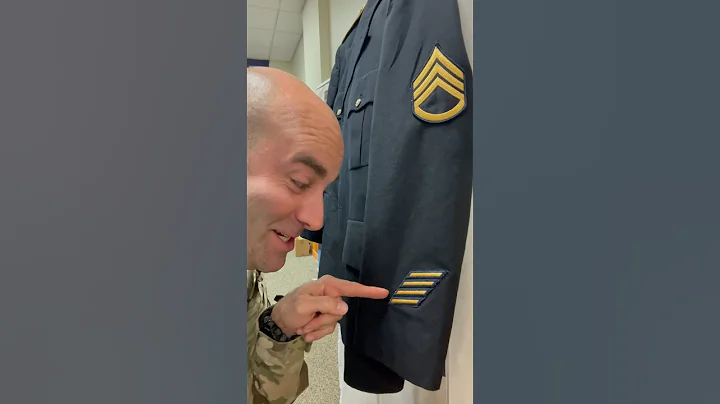 #Military Uniforms and Civilian Tailors don’t mix. #Army - DayDayNews