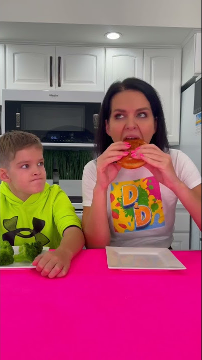 OMG Hot Burger! 🥵😂 #shorts #shorts30