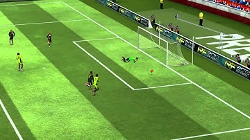 Real Football 2013 - Gameplay Trailer - iOS