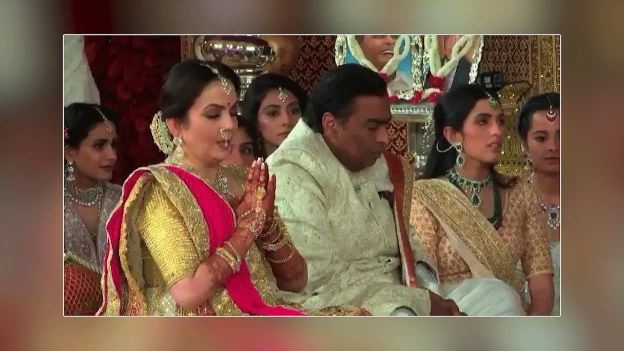 Isha-Anand wedding: Big B speech leaves Mukesh Ambani emotional