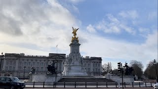 London’s posh part from Mayfair to Buckingham Palace #london #uk #england by UK4K 255 views 3 years ago 11 minutes, 49 seconds