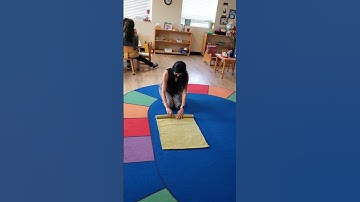 Unrolling and Rolling a rug | Carrying a rug | Montessori | Practical Life lesson