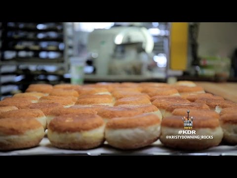 Secrets of Making the Famous Model Bakery English Muffins