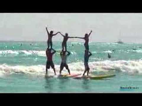 World Title of Tandem Surfing - three teams join hands!