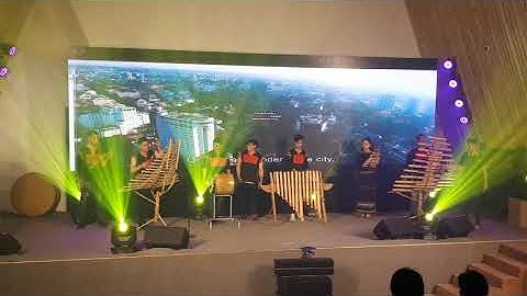 Dàn nhạc cụ Dân tộc Tây Nguyên quá hay trong đêm lễ hội cà phê Buôn Ma Thuột lần thứ 7 năm 2019