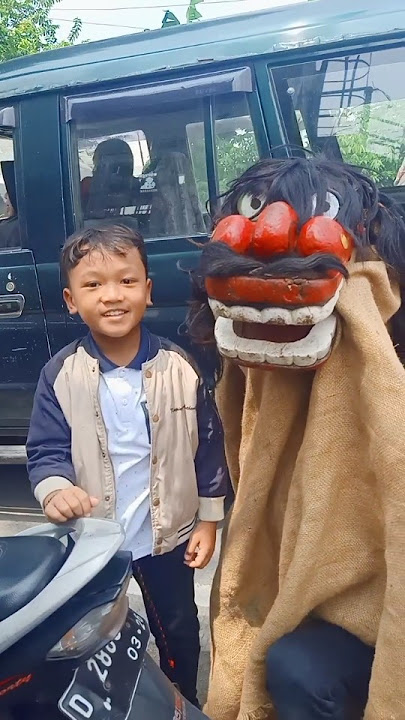 Disamperin Bangbarongan #benjang #bangbarongan #barongan #barong #shorts #shortvideo