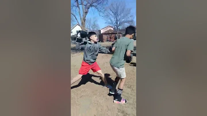 kids boxing  lol