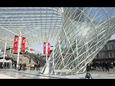 Video: METRO. Dizaino Estetika Išsamiai: Nuo Milano Metro Iki Modernios METROPOLITANA Baldų Serijos