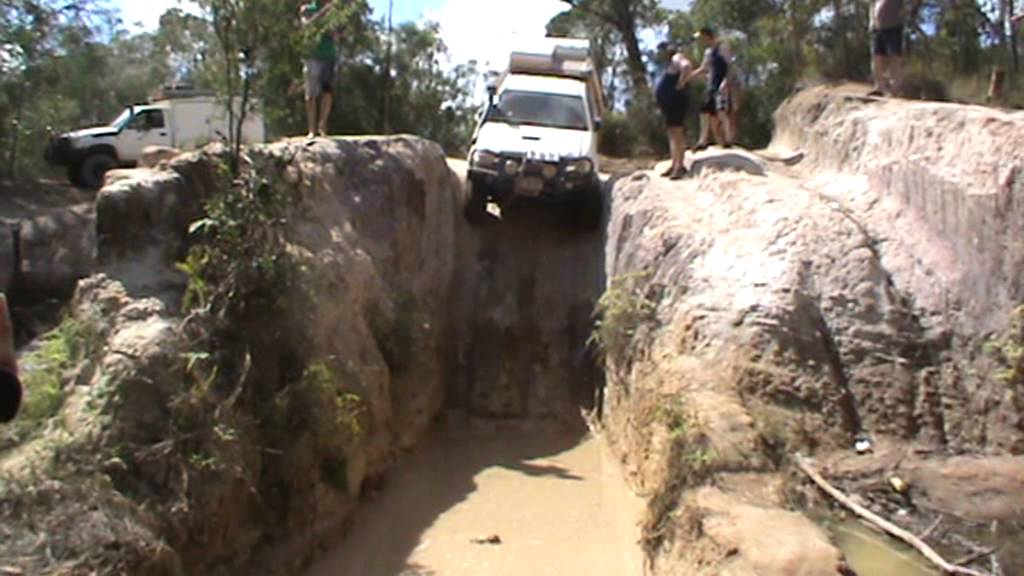 cape york telegraph track aug 2012 Gary gunshot YouTube