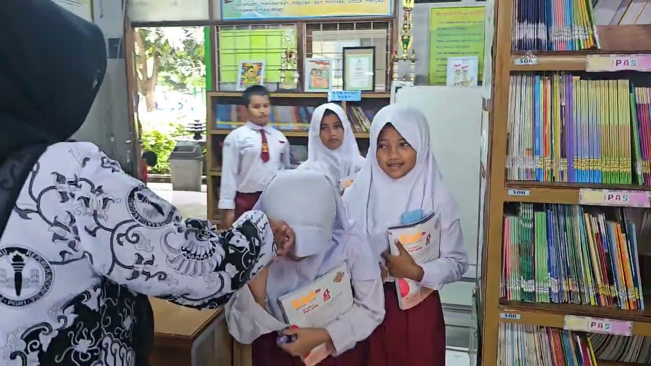 PROFIL PERPUSTAKAAN SDS YPWKS IV CILEGON