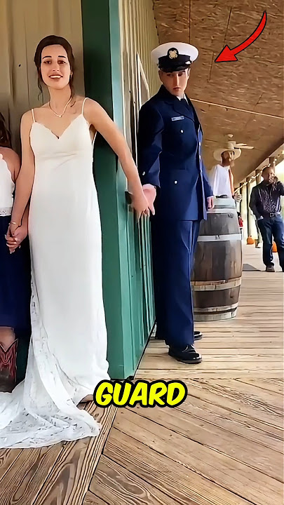 He Surprised Her Sister At Her Wedding Ceremony! 😍