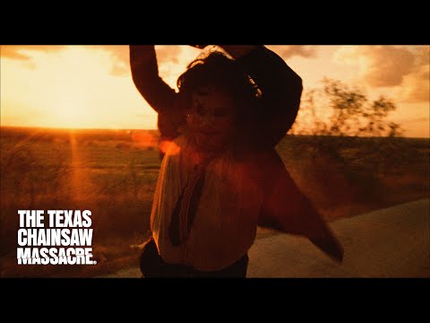 The Texas Chain Saw Massacre (1974) - The Chainsaw Dance (4k)