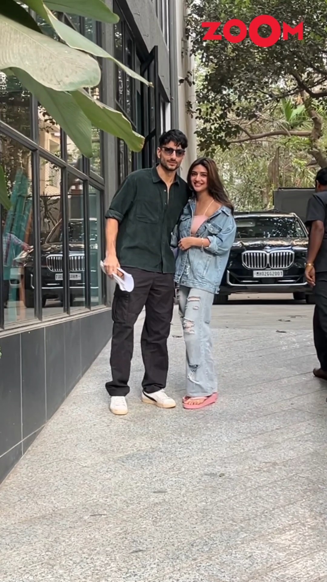 Ibrahim Ali Khan CUTELY poses with Sreeleela as spotted outside a production house ? #sreeleela