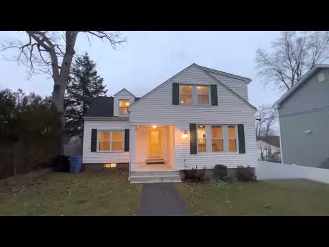 84 Phillip Ave, Cumberland, RI home video tour