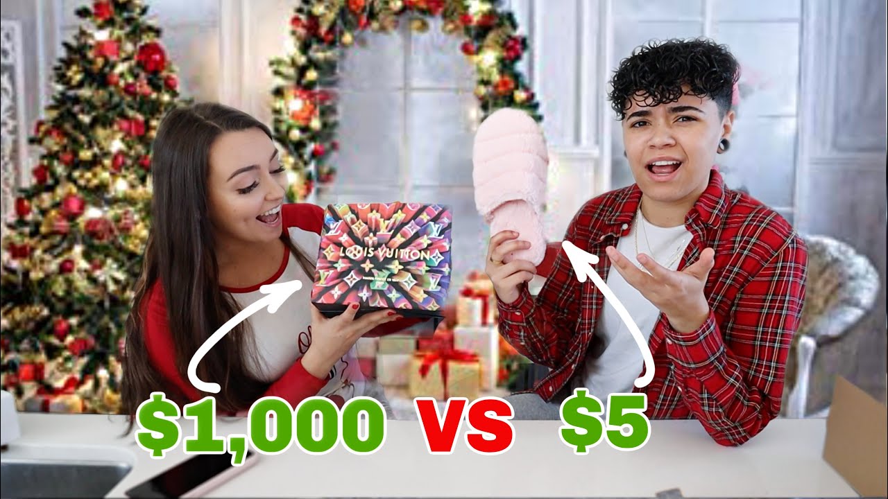 CHEAP VS EXPENSIVE CHRISTMAS PRESENTS CHALLENGE YouTube
