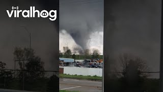 Tornado Recorded Near Lincoln, Nebraska || ViralHog