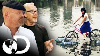 La bicicleta flotante | Mythbusters: Los cazadores de mitos
