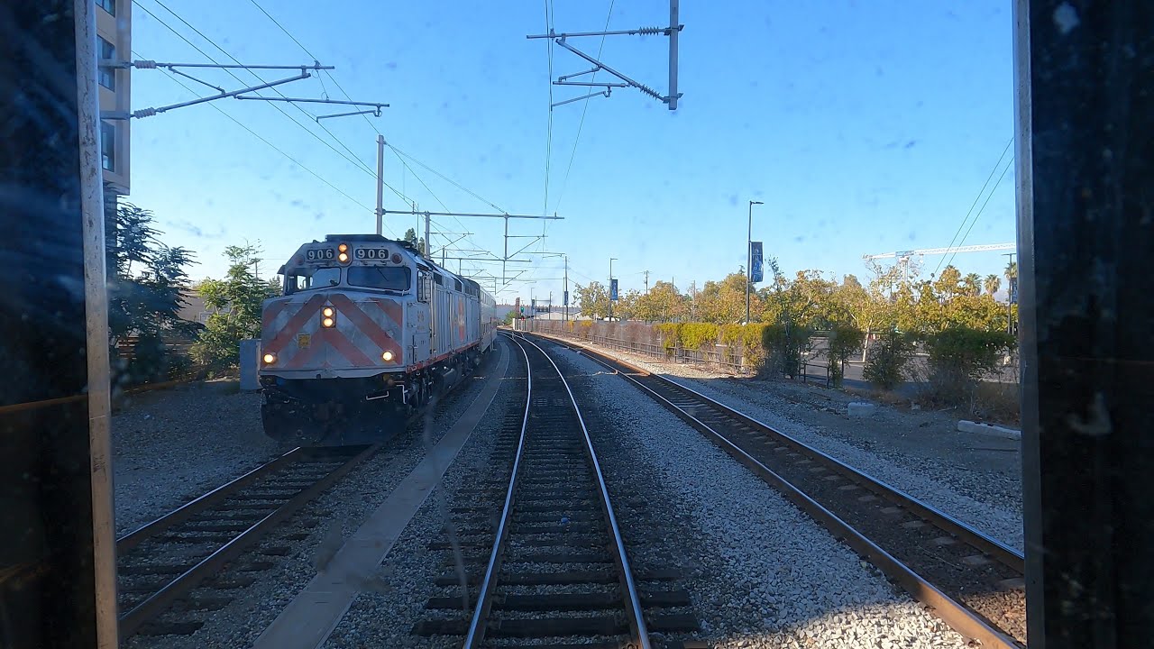[GoPro] Caltrain Baby Bullet Cab Ride #707 San Jose-San Francisco - YouTube
