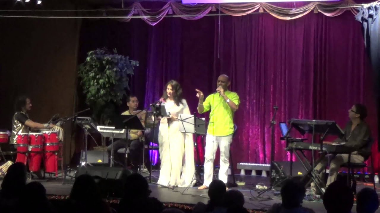 Live Kishor kumar's Hume or jine ki chahat by Rajesh panwar At Wappingers Falls NY 2015