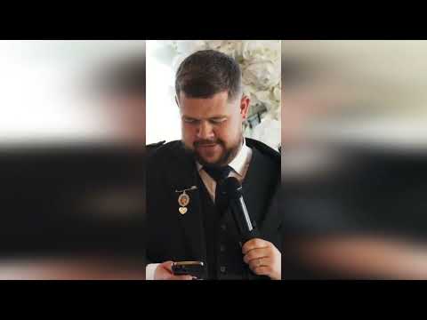 Scots groom leaves room in tears of laughter following hilarious speech