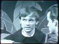 Capture de la vidéo '' 13Th Floor Elevators '' - Interview Dick Clark - 1966.