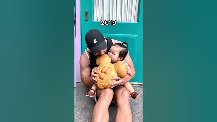 Retaking the same picture 5 years later 🥰😍