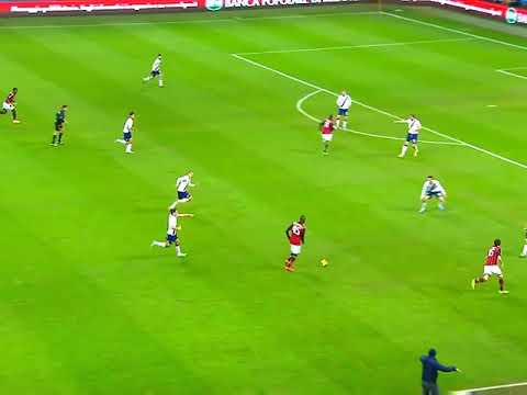 لاعب الذي دمرته العنصرية ماريو بالوتيلي