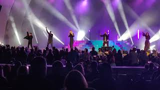 Pentatonix LIVE: 