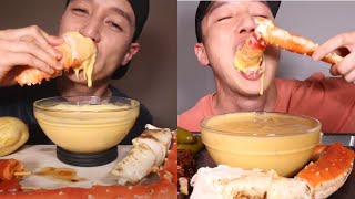 thien le consuming too much sauce.