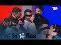 Vajzat Mbulojnë Me Puthje Olsi Bylykun Por Do E Dallojë Dot Kush është Egli Më Lër Të Flas Vajzat Mbulojnë Me Puthje Olsi Bylykun Por Do E Dallojë Dot Kush është Egli Më Lër Të Flas