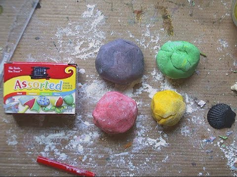 Coloring Salt Dough - YouTube