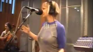 Sia - Academia (LIVE) - TRADUÇÃO