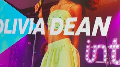 Olivia Dean - Dive (BBC Music Introducing at Radio 1