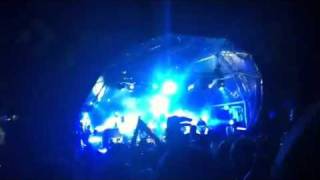 Pnau dancing on the water embrace big day out 2011