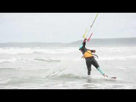 Madie Evans - 13 years old kitesurfing Railey Blind