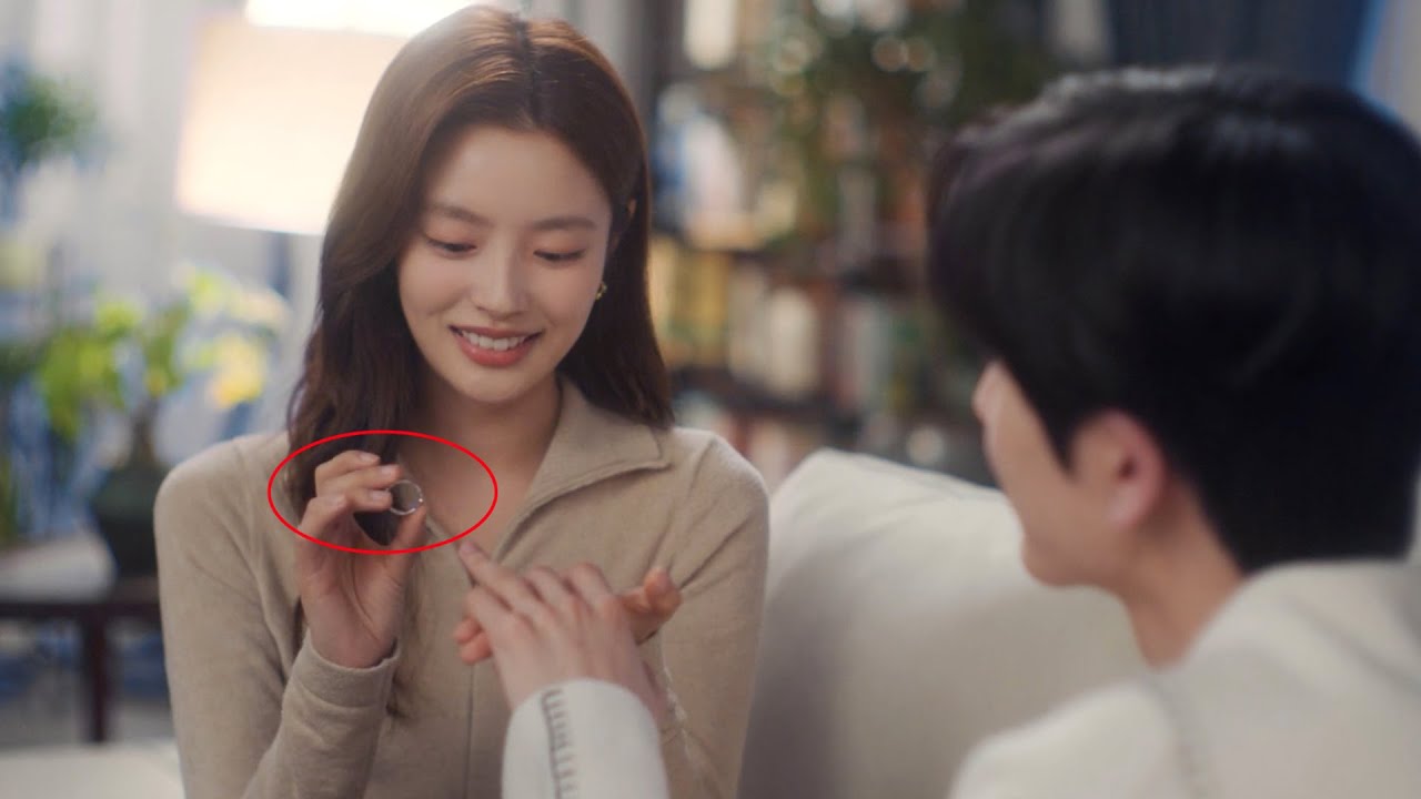 一夜激情后，灰姑娘拿著戒指向霸總求婚索要名分，霸總迫不及待答應！#中国电视剧#爱你#张凌赫#徐若晗