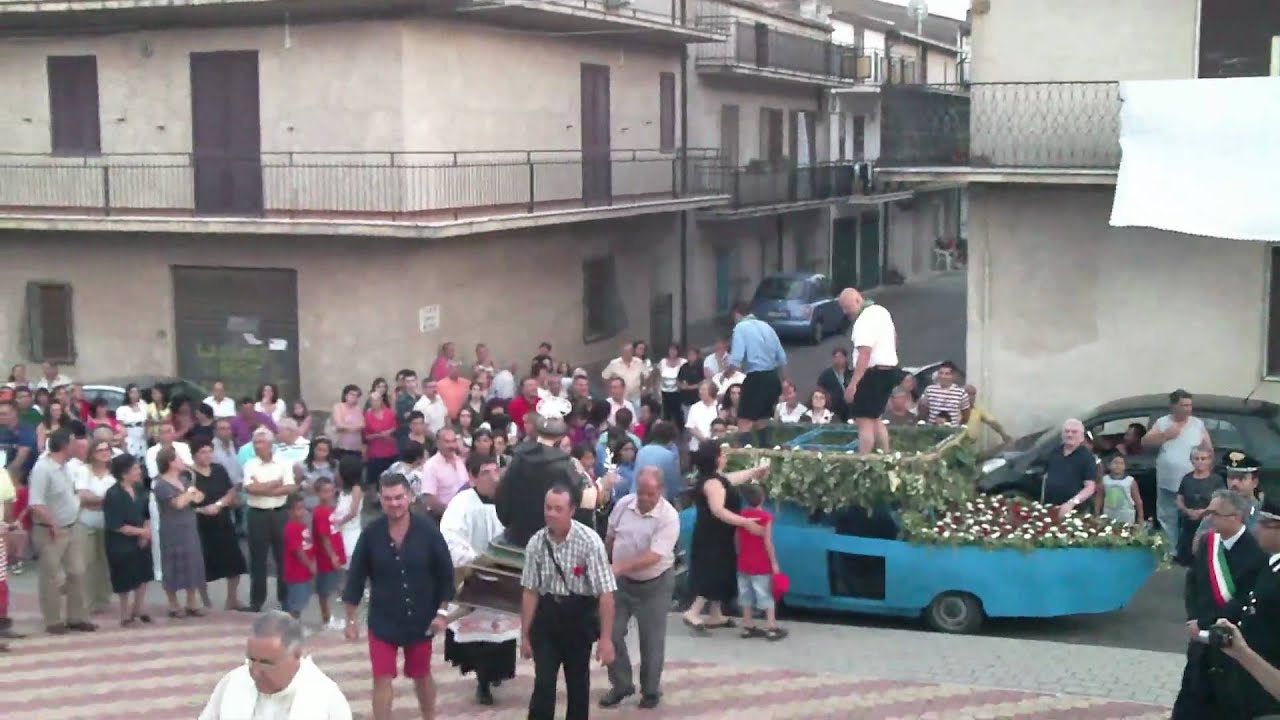 Processione di San Domenico 2010 a Sartano - Seconda Parte - YouTube