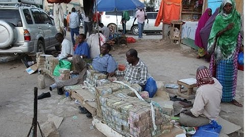 Đất nước nghèo nhất thế giới người dân chẳng có gì ngoài tiền, phải bán tiền để sống