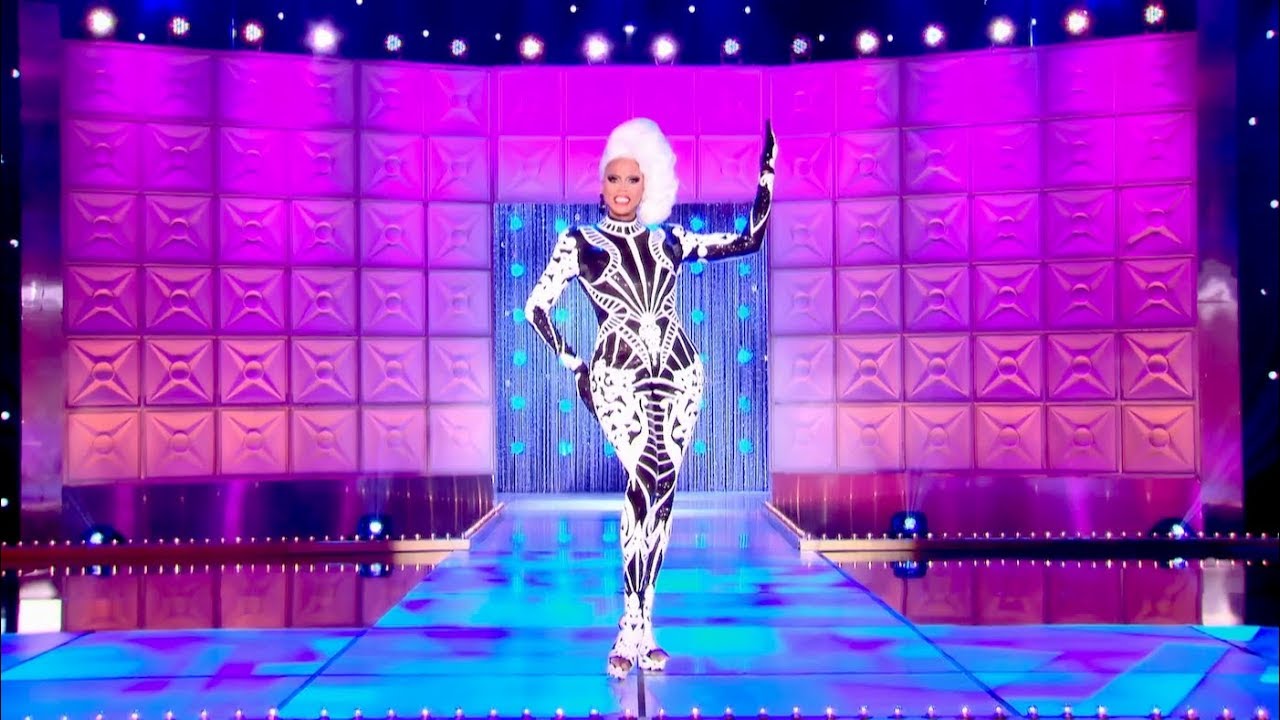 Snapshot Runway Version Season 10 Rupauls Drag Race Youtube