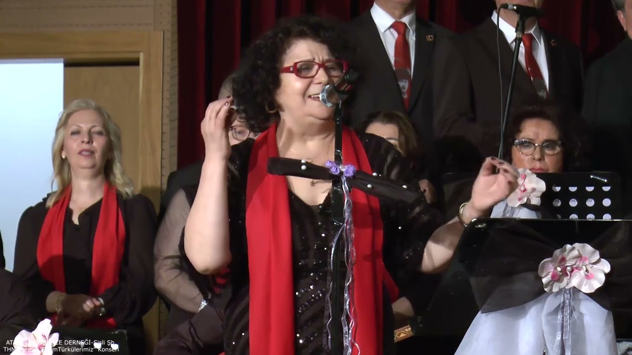 Fincanın Etrafı Yeşil - Birsen Atalay (Bizim Türküler Konseri)