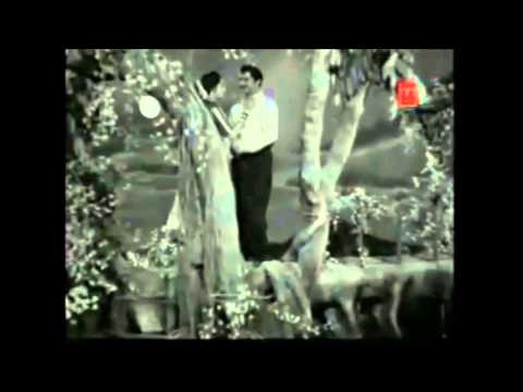 yesudas-hits-:-viyarppinte-vila--1962