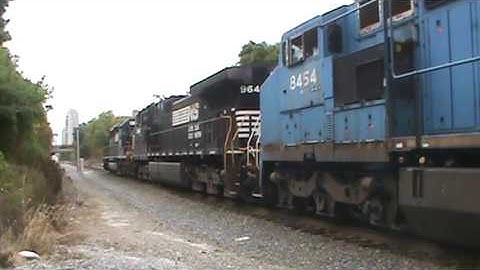 Norfolk Southern light engine move at Howell Interlocking in Atlanta,GA