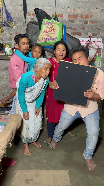 Golden Play Button Ko Leke Patli Kamariya Bana Diya 🙄😂😁 #funny #viral #shorts