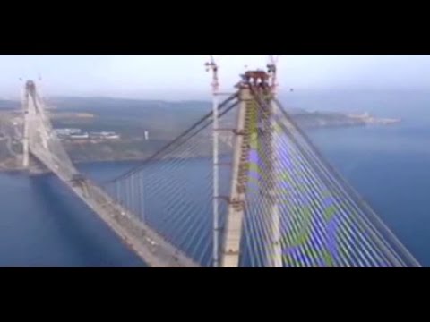 Video: Çfarë është një urë e famshme e varur?