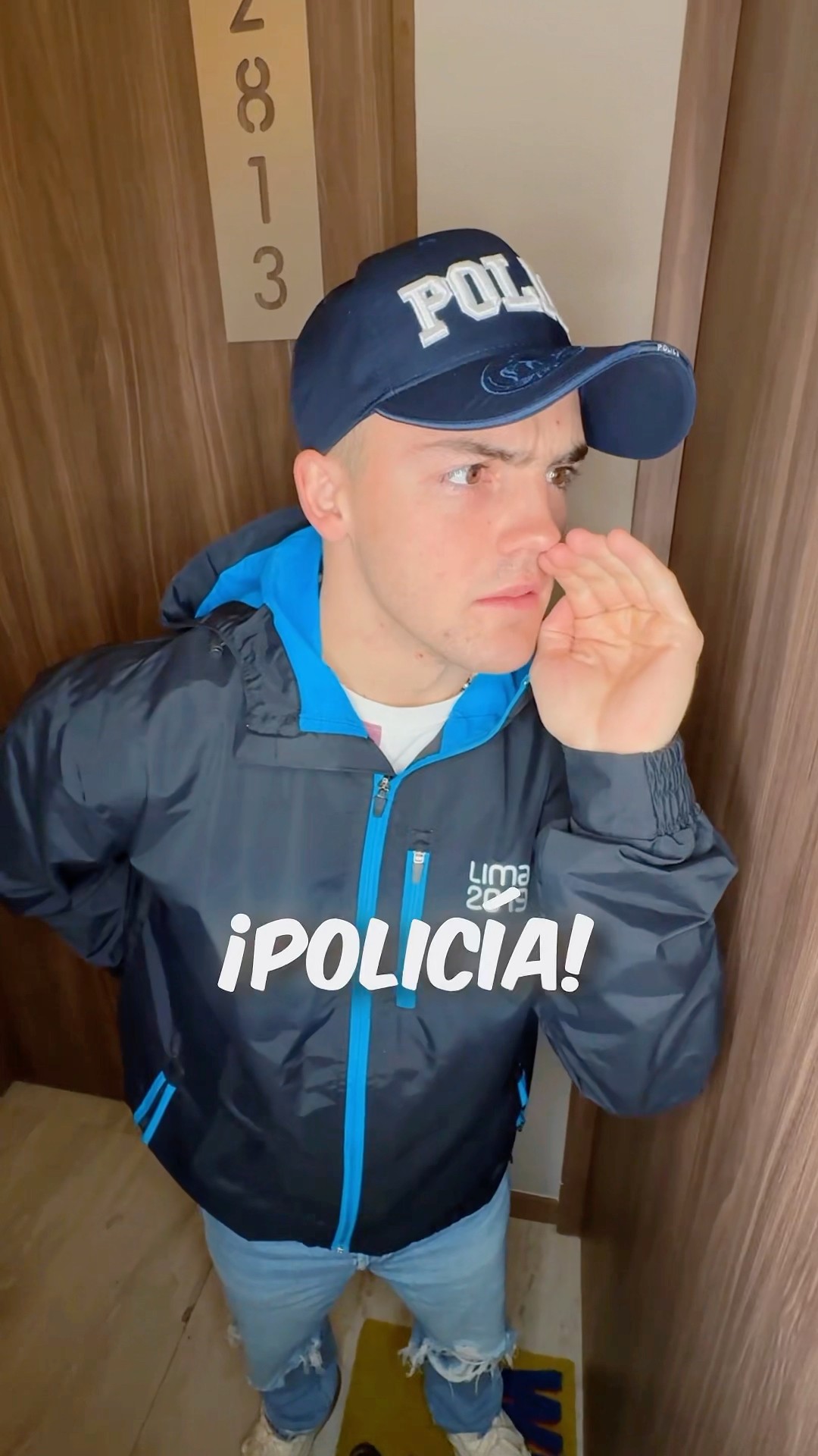 La policía ENTRÓ A MI CASA ??‍???‍♂️