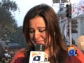 workers attack News van,Abuse Anchorperson